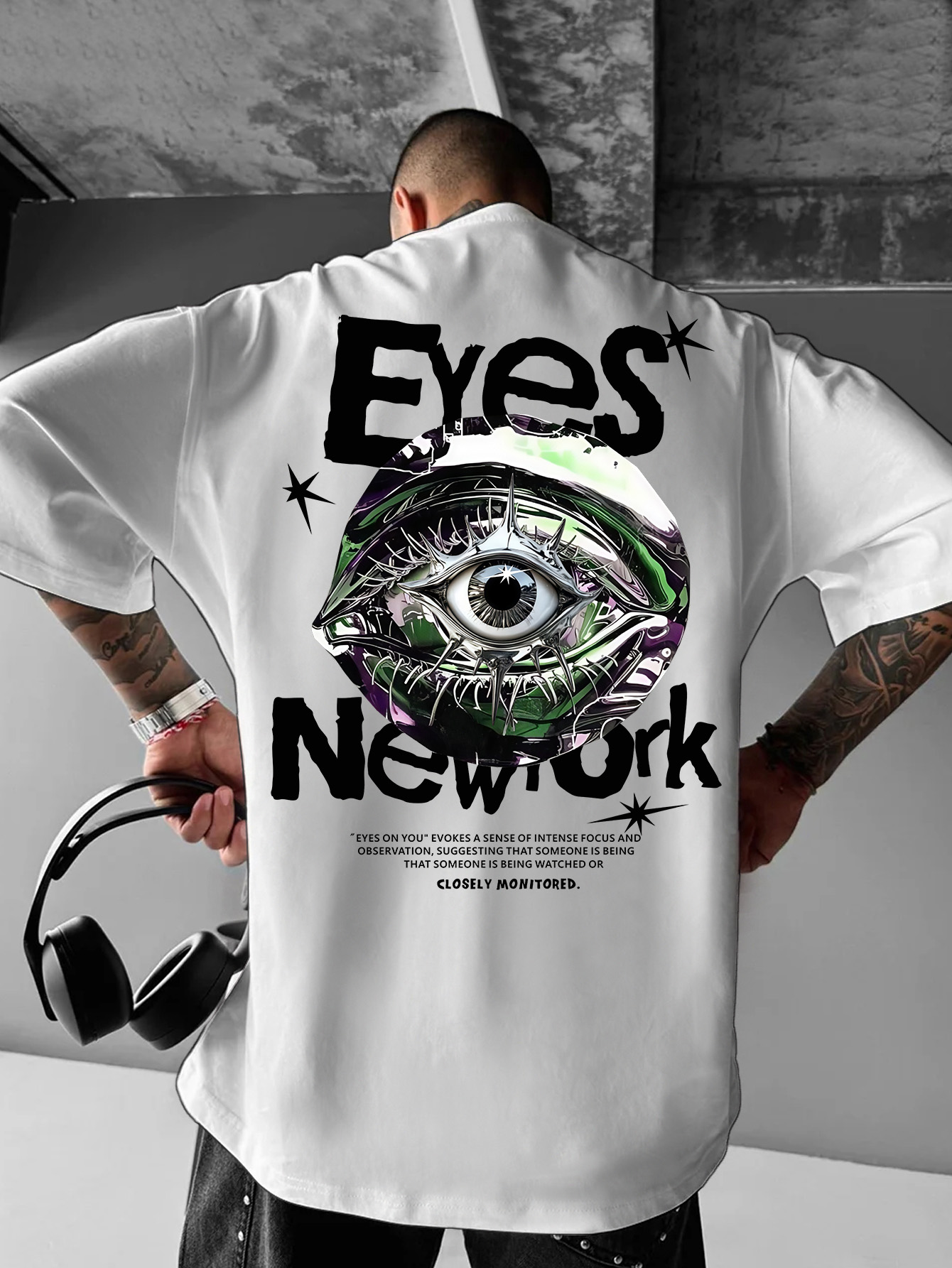 Streetwear Brand With Eye - تي شيرت رجالي فضفاض بتصميم عصري