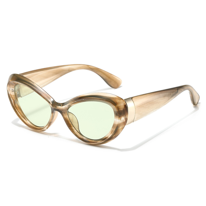 نظارات شمسية عصرية جديدة بتصمي - مراجعة Streetwear Brand With Eye وسعره