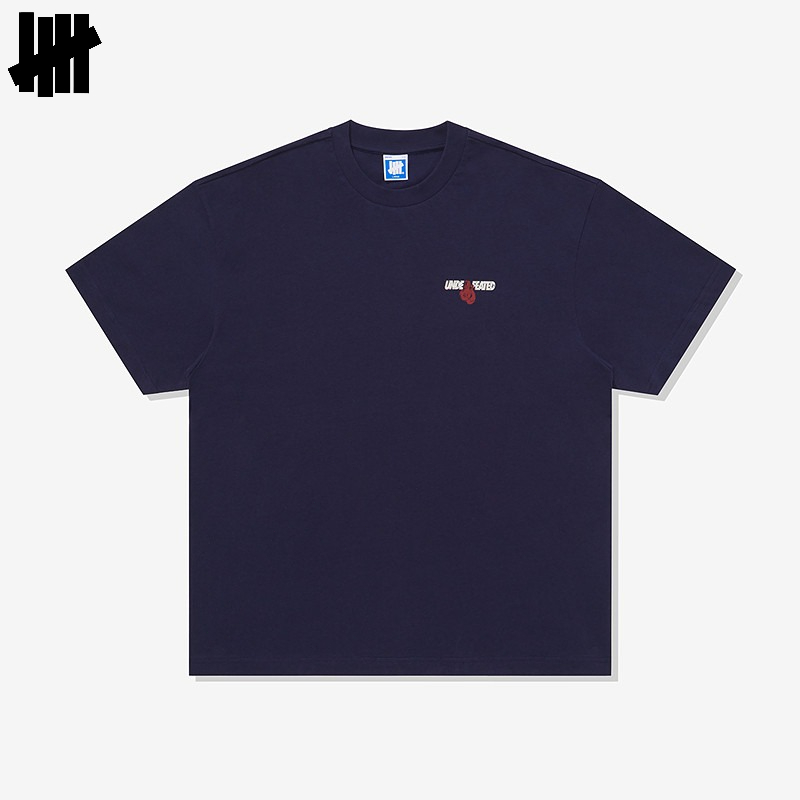UNDEFEATED تي شيرت أصلي جديد ت - مراجعة Streetwear Brand Undefeated وسعره